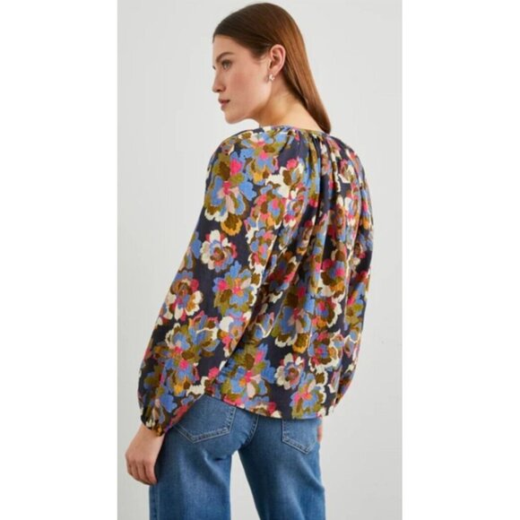 Creme Fraiche Size S Floral Pink Yellow Orange Navy Women Top Blouse 100% Silk - Picture 1 of 10